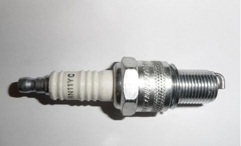 Champion RN11YC OE051