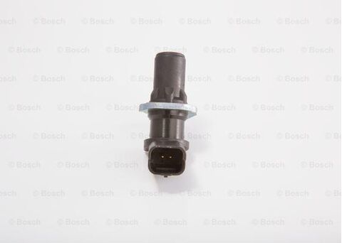 Bosch senzor broja obrtaja radilice Zastava Yugo In L/Florida In L/Citroen C8/Dispatch/Fiat Scudo/Ulysse/Lancia Phedra/Zeta/Peugeot 307 CC/806/807/Expert