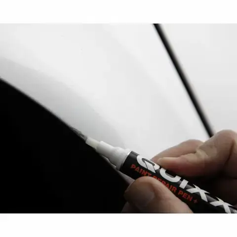 Quixx olovka za popravku ogrebotina na farbi